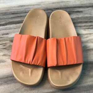 OLUKAI PIHAPIHA SLIDES AND FUSION CORAL